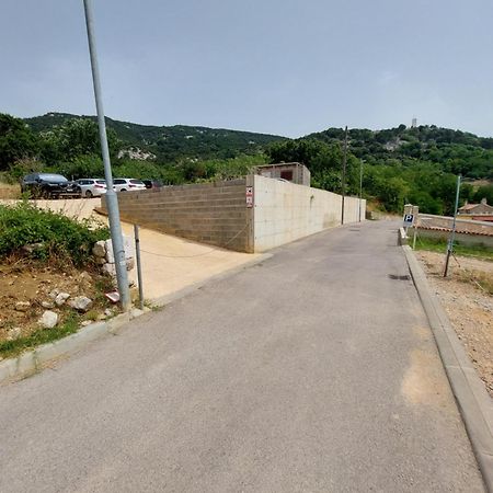 Ulica Dvori Narca 12 Apartment 4+2 Per. باشْكا المظهر الخارجي الصورة